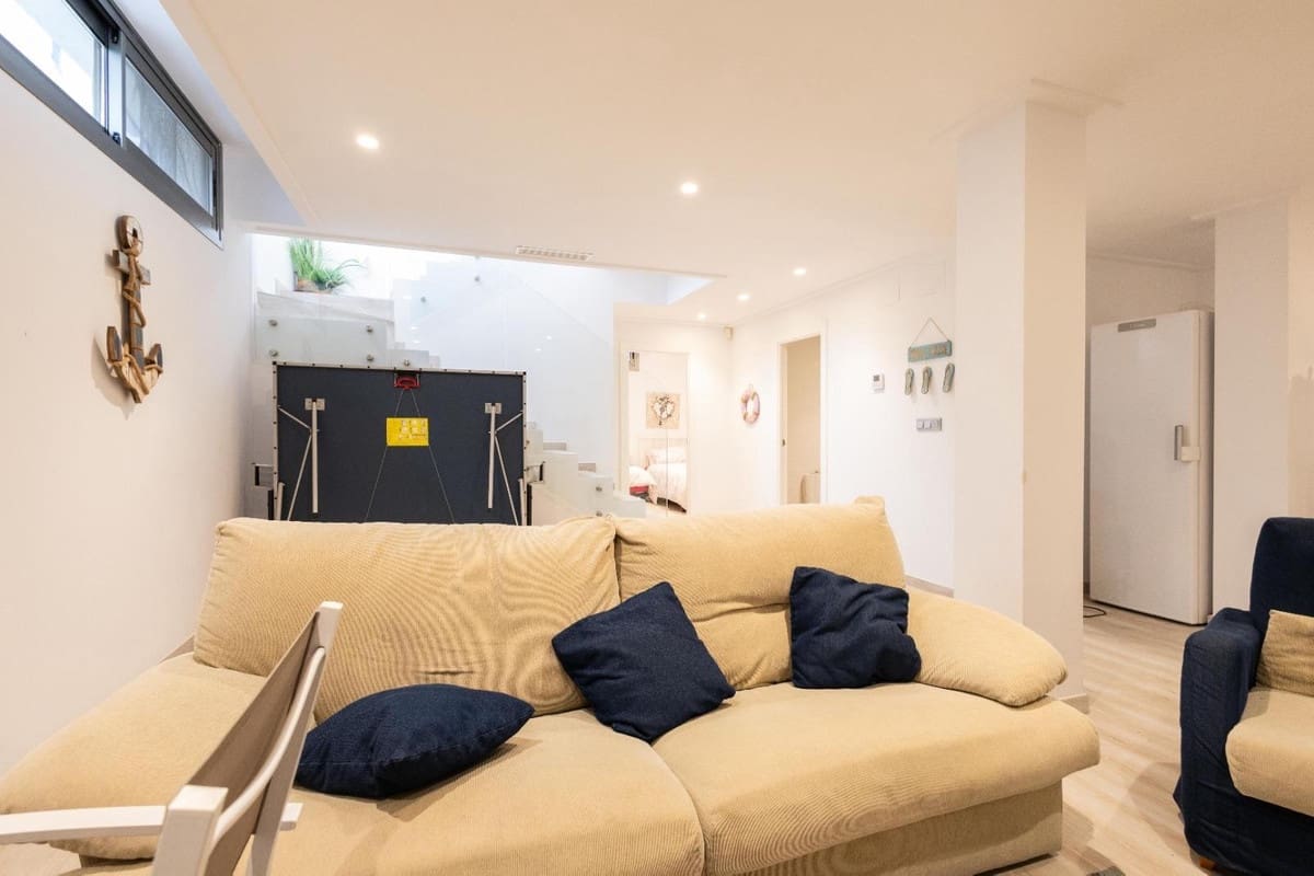 4 sypialnia Willa na sprzedaż w Orihuela Costa - 490 000 € (Ref: 9676574)