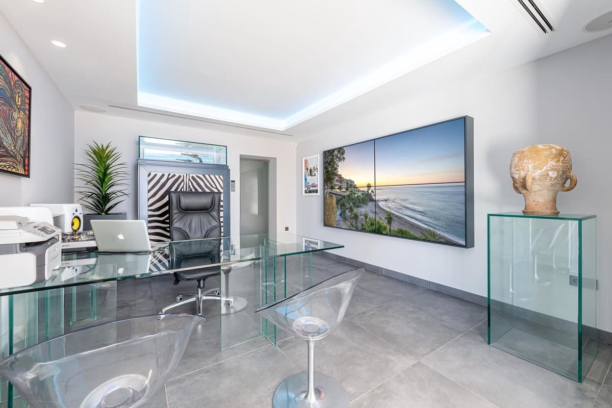 4 makuuhuone Huvila myytävänä paikassa Mijas - 8 100 000 € (Ref: 9676577)