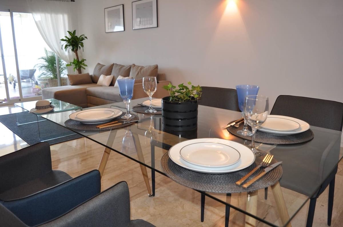 2 soverom Leilighet til salgs i Calahonda med garasje - € 340 000 (Ref: 9676578)