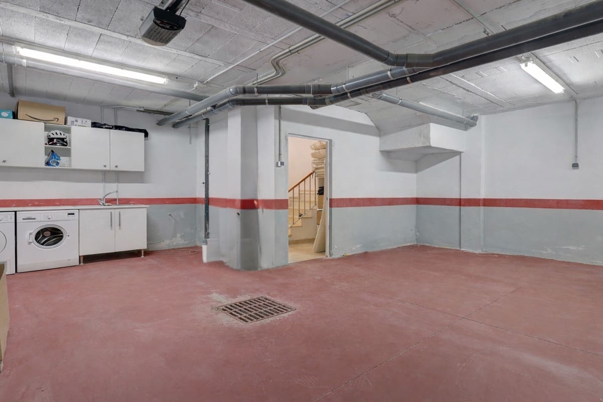 4 bedroom Townhouse for sale in La Duquesa / Puerto de la Duquesa - € 495,000 (Ref: 9679342)