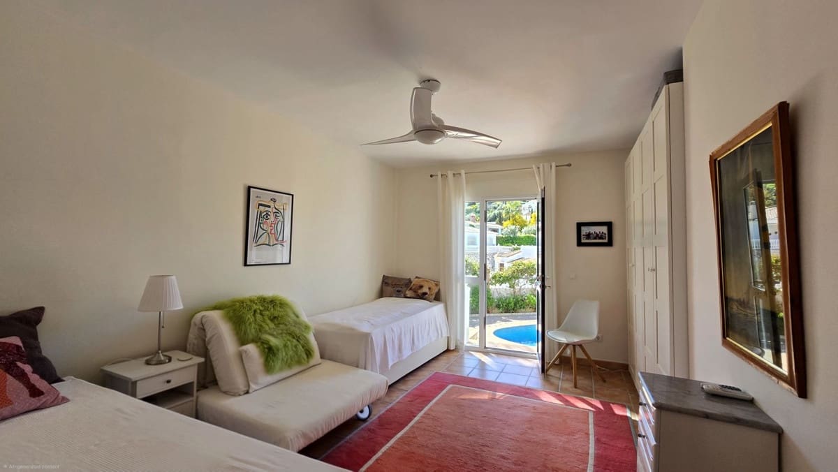 4 makuuhuone Huvila myytävänä paikassa Cerro del Aguila - 995 000 € (Ref: 9679343)