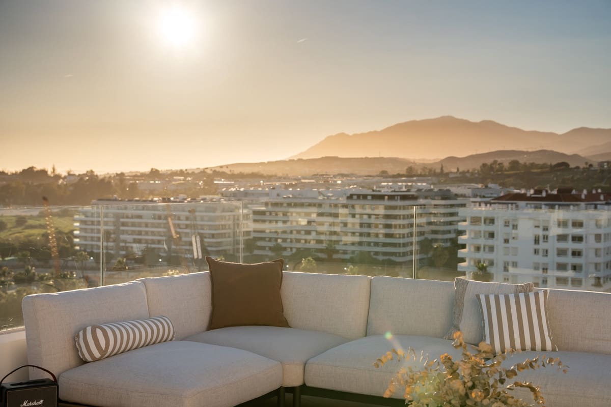 4 soveværelse Penthouse til salg i Nueva Andalucia - € 995.000 (Ref: 9679345)