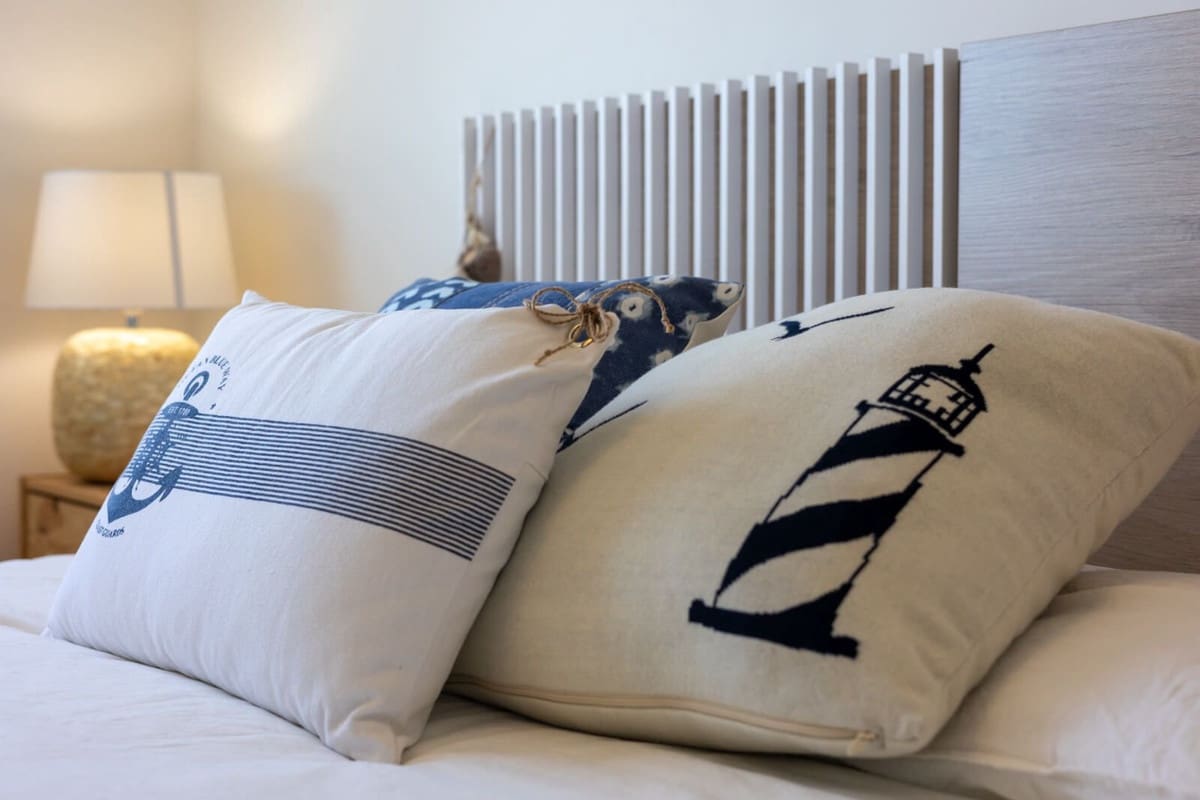 3 bedroom Apartment for sale in Nueva Andalucia with garage - € 495,000 (Ref: 9682209)