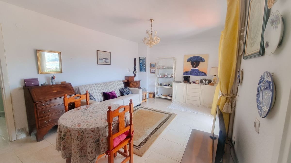 1 makuuhuone Huoneisto myytävänä paikassa Fuengirola mukana 
autotalli - 252 500 € (Ref: 9682214)