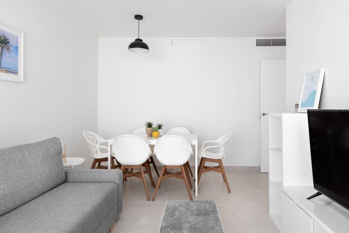 2 soverom Leilighet til salgs i Estepona med garasje - € 399 000 (Ref: 9682216)