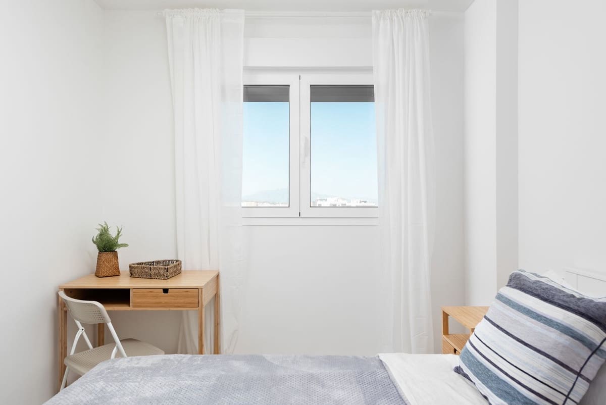 2 soverom Leilighet til salgs i Estepona med garasje - € 399 000 (Ref: 9682216)