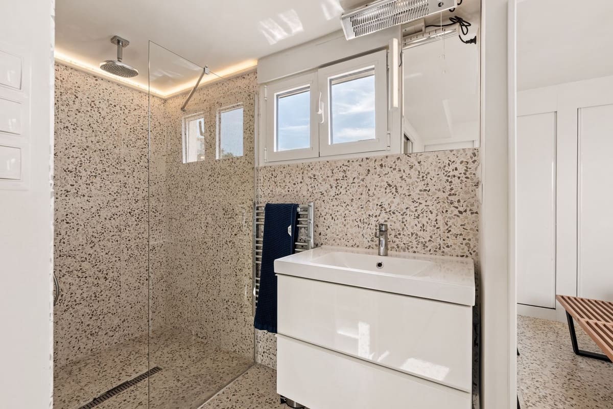 2 bedroom Apartment for sale in Torremolinos - € 470,000 (Ref: 9682217)