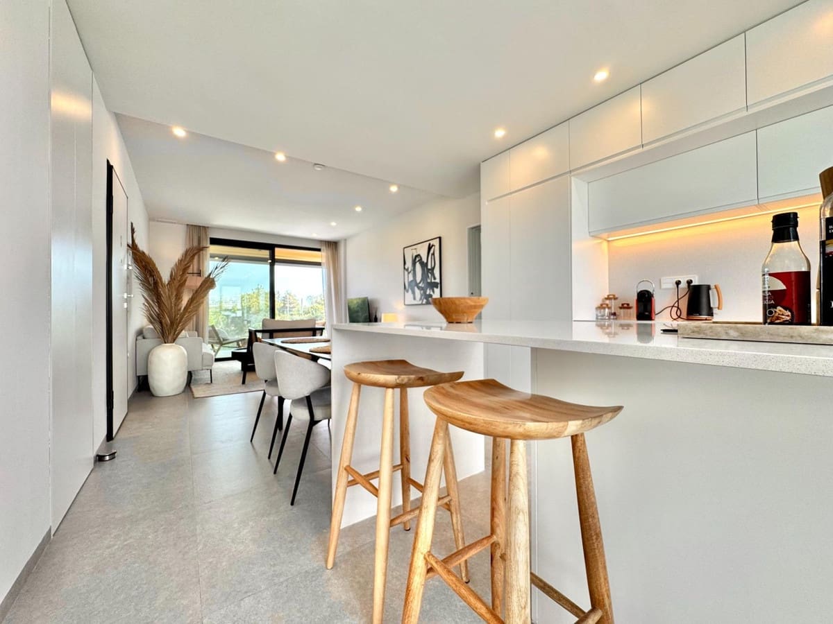 2 makuuhuone Huoneisto myytävänä paikassa Las Colinas Golf - 395 000 € (Ref: 9683328)