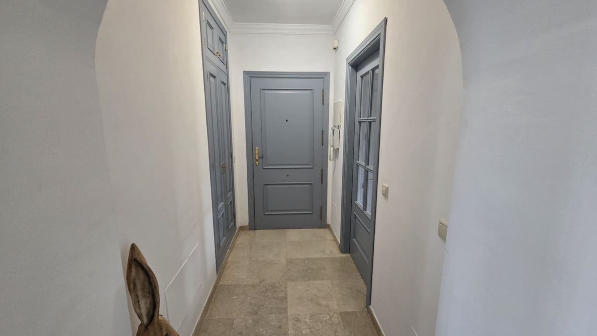 3 soverom Leilighet til salgs i La Cala Hills med garasje - € 420 000 (Ref: 9688729)