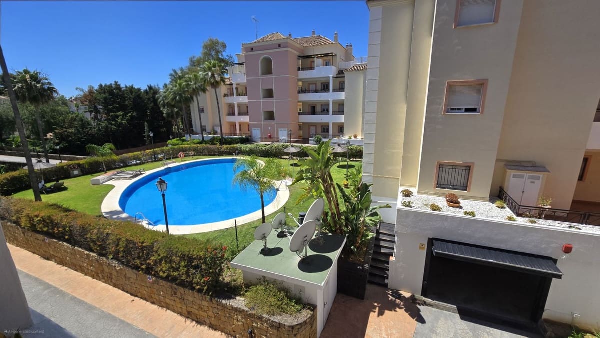 3 sypialnia Apartament na sprzedaż w Aloha Golf z garażem - 499 000 € (Ref: 9688730)