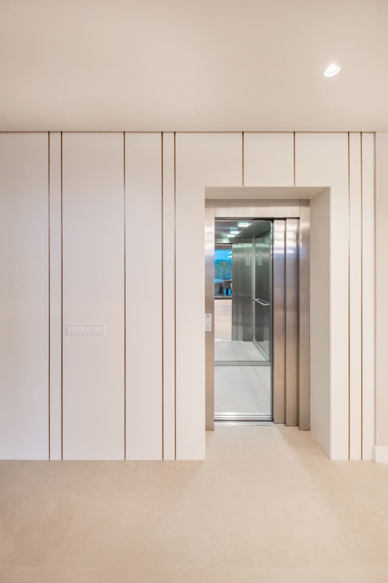 6 slaapkamer Villa te koop in El Paraiso - € 4.995.000 (Ref: 9688732)