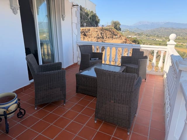 Chalet de 4 habitaciones en Coín en venta - 535.000 € (Ref: 9688733)