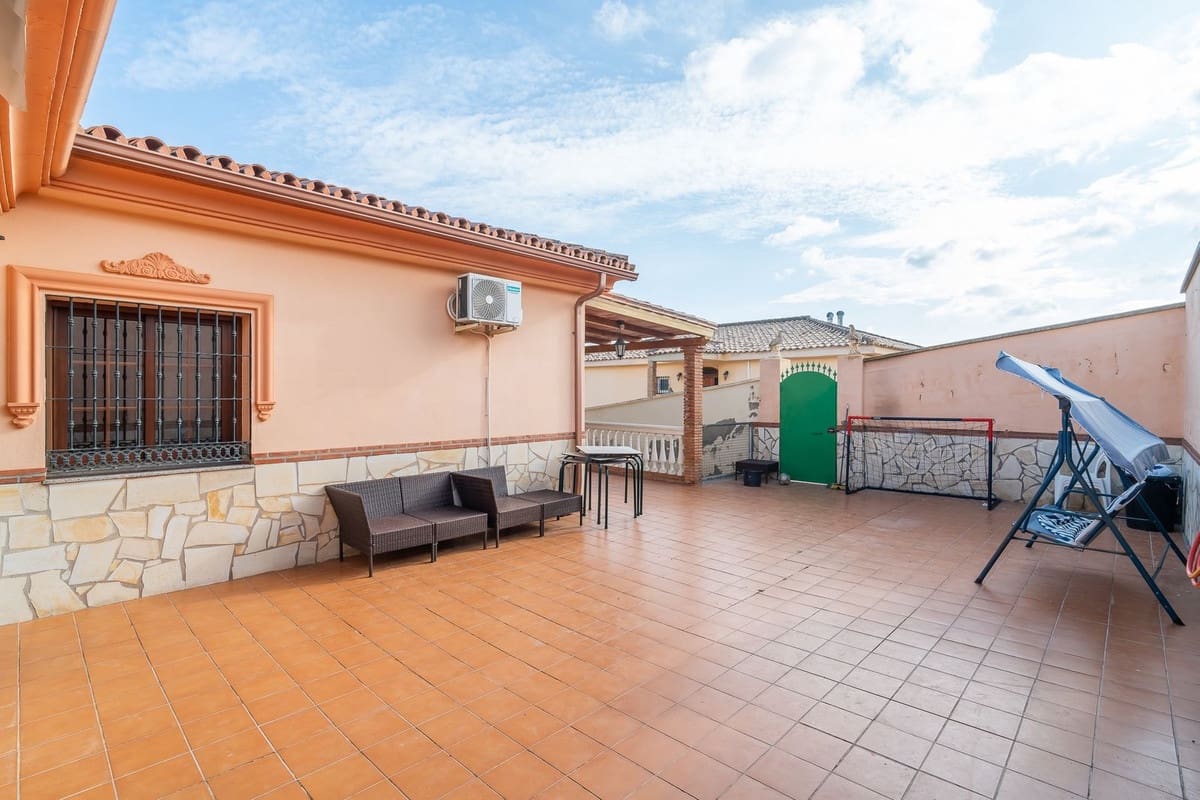 5 sovrum Villa till salu i Mijas - 942 000 € (Ref: 9688735)