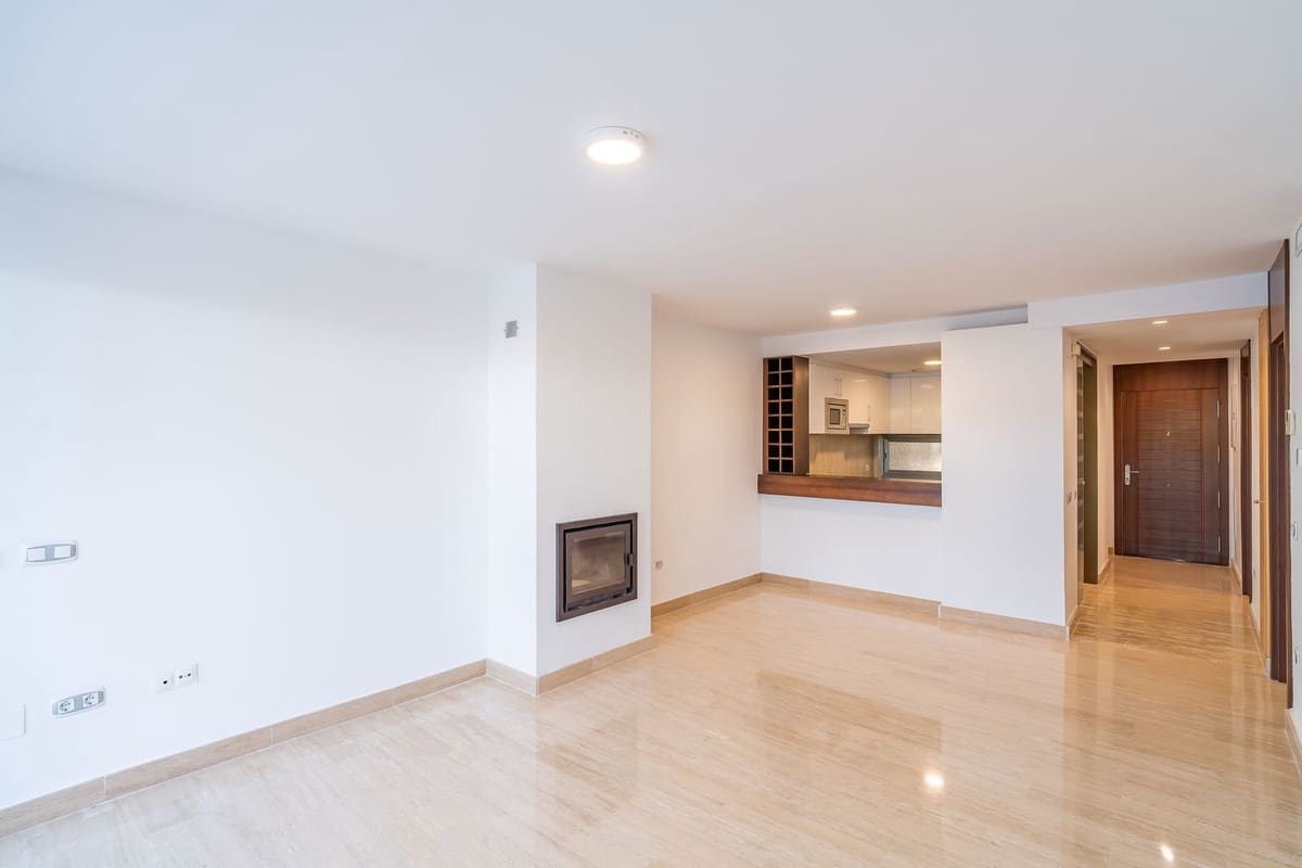 3 Zimmer Apartment zu verkaufen in La Cala de Mijas mit Garage - 427.000 € (Ref: 9688737)