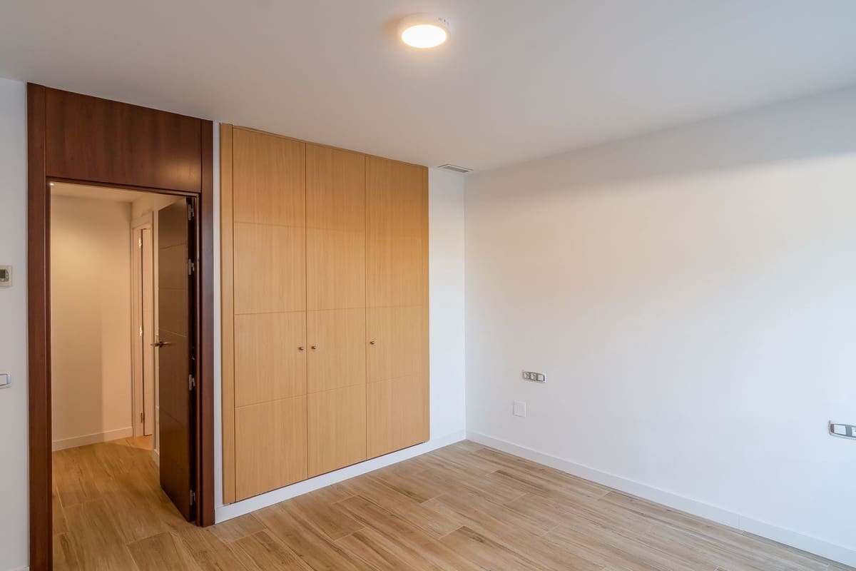 3 Zimmer Apartment zu verkaufen in La Cala de Mijas mit Garage - 427.000 € (Ref: 9688737)