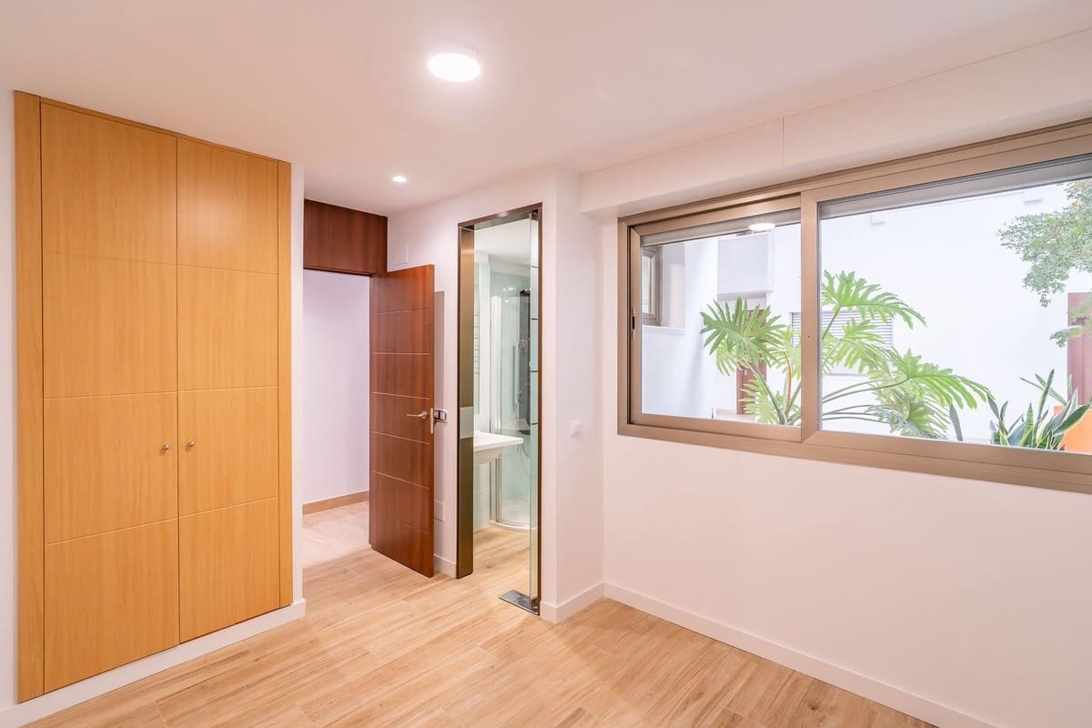 3 Zimmer Apartment zu verkaufen in La Cala de Mijas mit Garage - 427.000 € (Ref: 9688737)