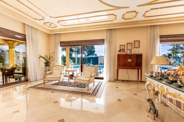 7 makuuhuone Huvila myytävänä paikassa Los Monteros, Marbella - 7 499 000 € (Ref: 9688739)