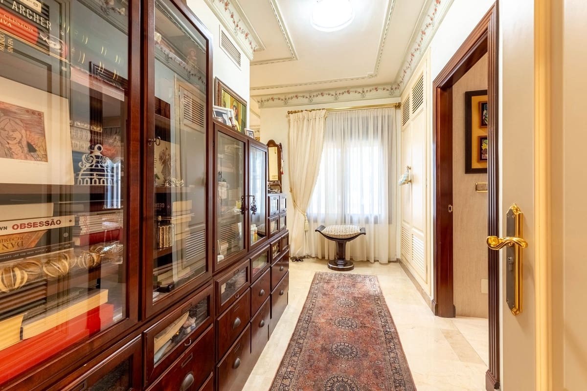 7 makuuhuone Huvila myytävänä paikassa Los Monteros - 7 499 000 € (Ref: 9688739)