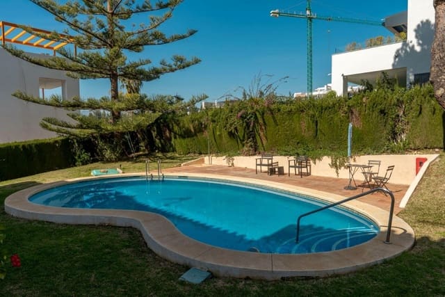 3 bedroom Finca/Country House for sale in Artola, Marbella - € 695,000 (Ref: 9694533)