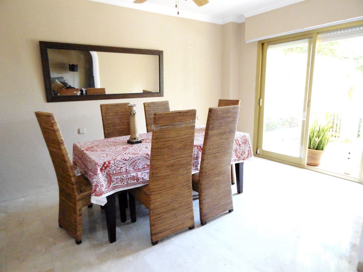 4 bedroom Finca/Country House for sale in La Sierrezuela - € 550,000 (Ref: 9694534)