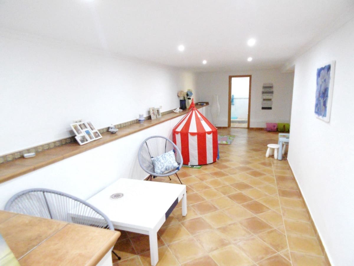 4 bedroom Finca/Country House for sale in La Sierrezuela - € 550,000 (Ref: 9694534)