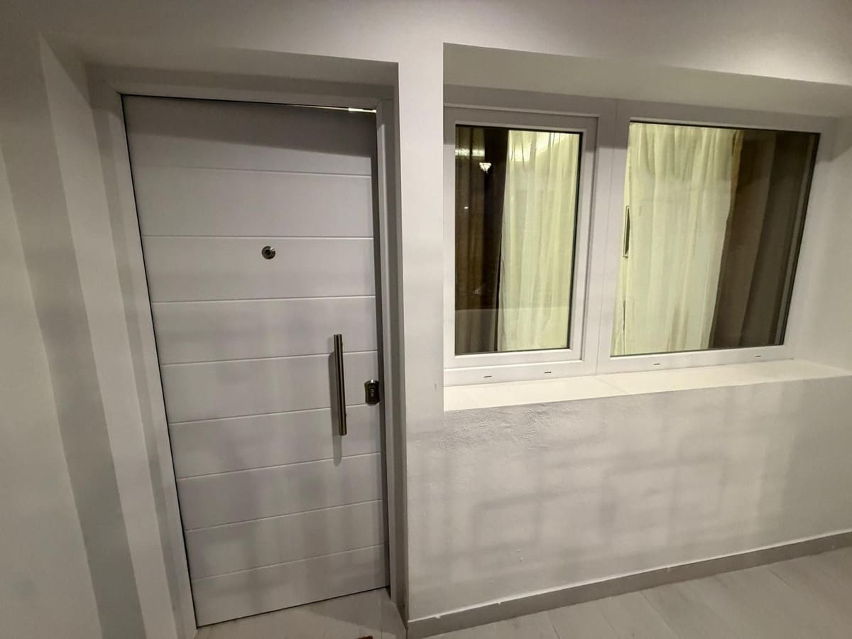 Studio til salg i Torremolinos med garage - € 229.999 (Ref: 9694535)