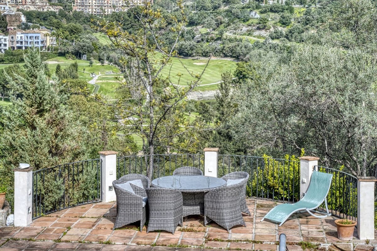 Chalet de 4 habitaciones en Los Arqueros en venta - 2.600.000 € (Ref: 9694536)