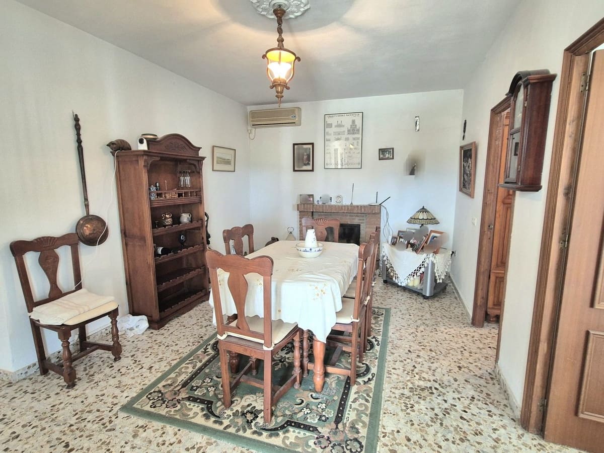 3 bedroom Finca/Country House for sale in Cartama - € 369,000 (Ref: 9694539)