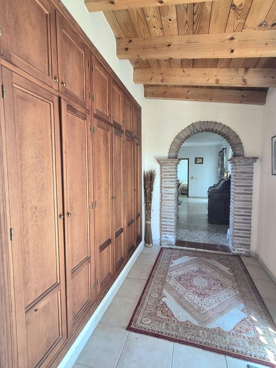 3 bedroom Finca/Country House for sale in Cartama - € 369,000 (Ref: 9694539)