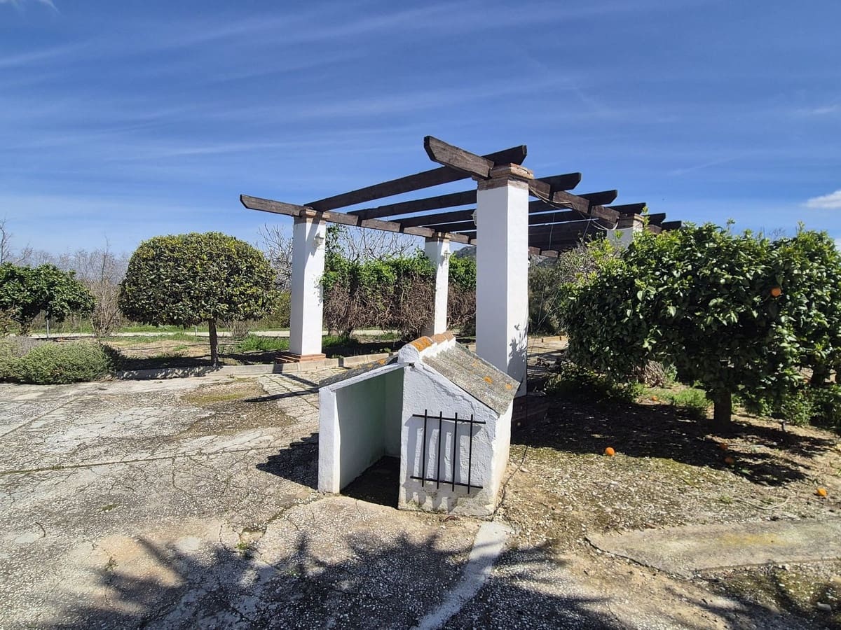 3 bedroom Finca/Country House for sale in Cartama - € 369,000 (Ref: 9694539)