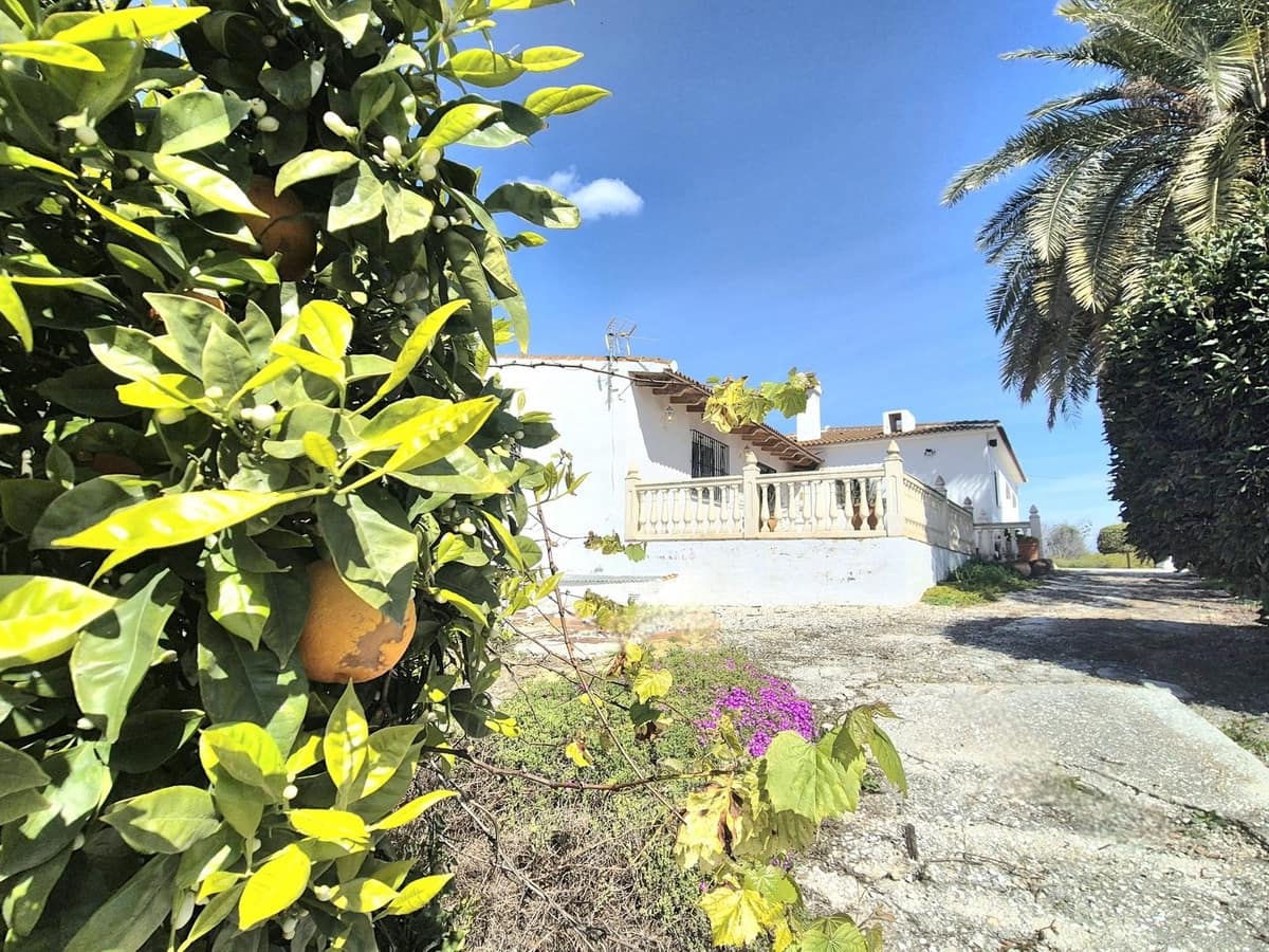 3 bedroom Finca/Country House for sale in Cartama - € 369,000 (Ref: 9694539)