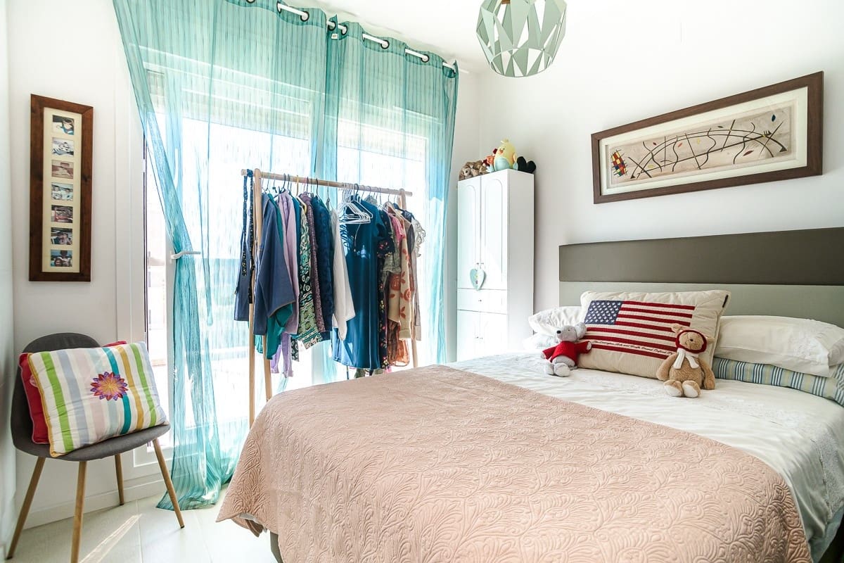 Chalet de 3 habitaciones en Pilar de la Horadada en venta - 450.000 € (Ref: 9694542)