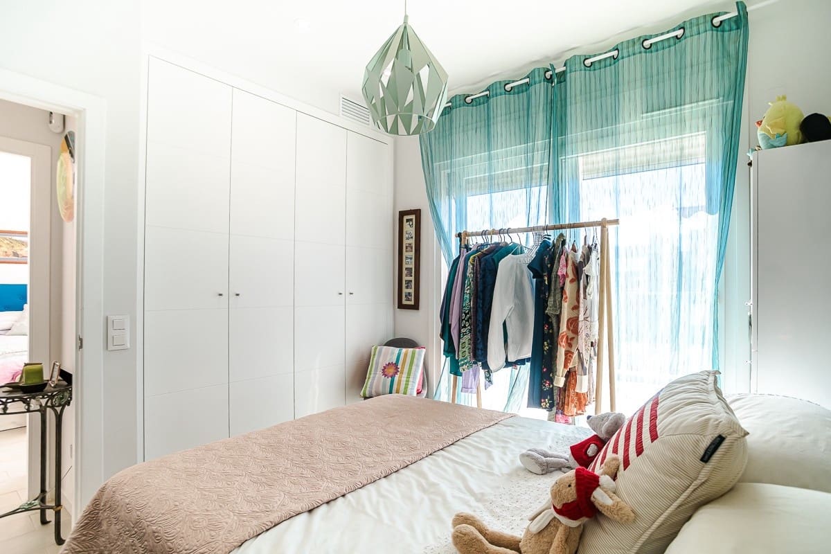 Chalet de 3 habitaciones en Pilar de la Horadada en venta - 450.000 € (Ref: 9694542)