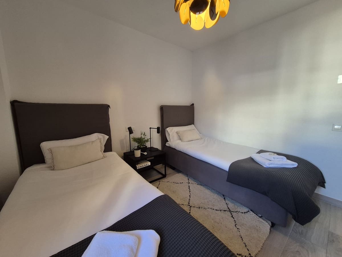 3 soveværelse Penthouse til salg i La Duquesa / Puerto de la Duquesa - € 499.000 (Ref: 9694545)