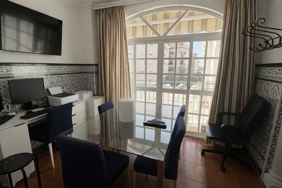 3 Zimmer Apartment zu verkaufen in Estepona - 460.000 € (Ref: 9694549)