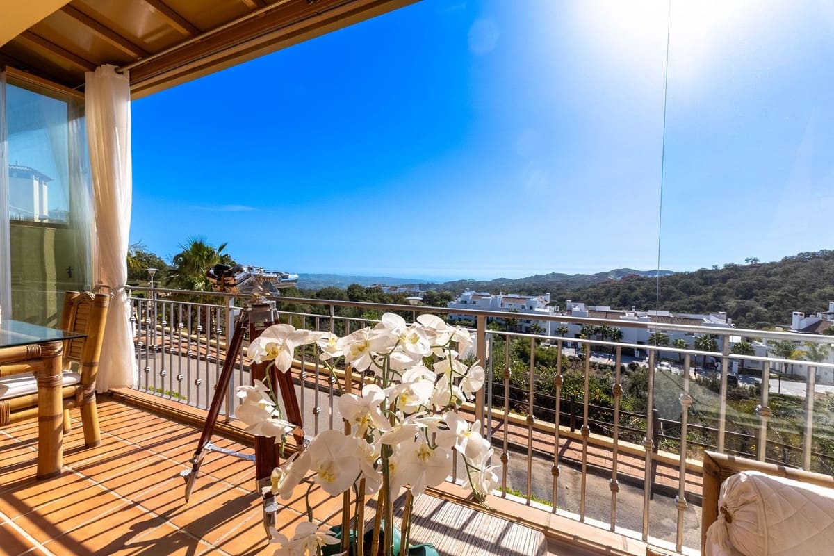 Apartamento de 4 habitaciones en La Mairena en venta con garaje - 595.000 € (Ref: 9697900)