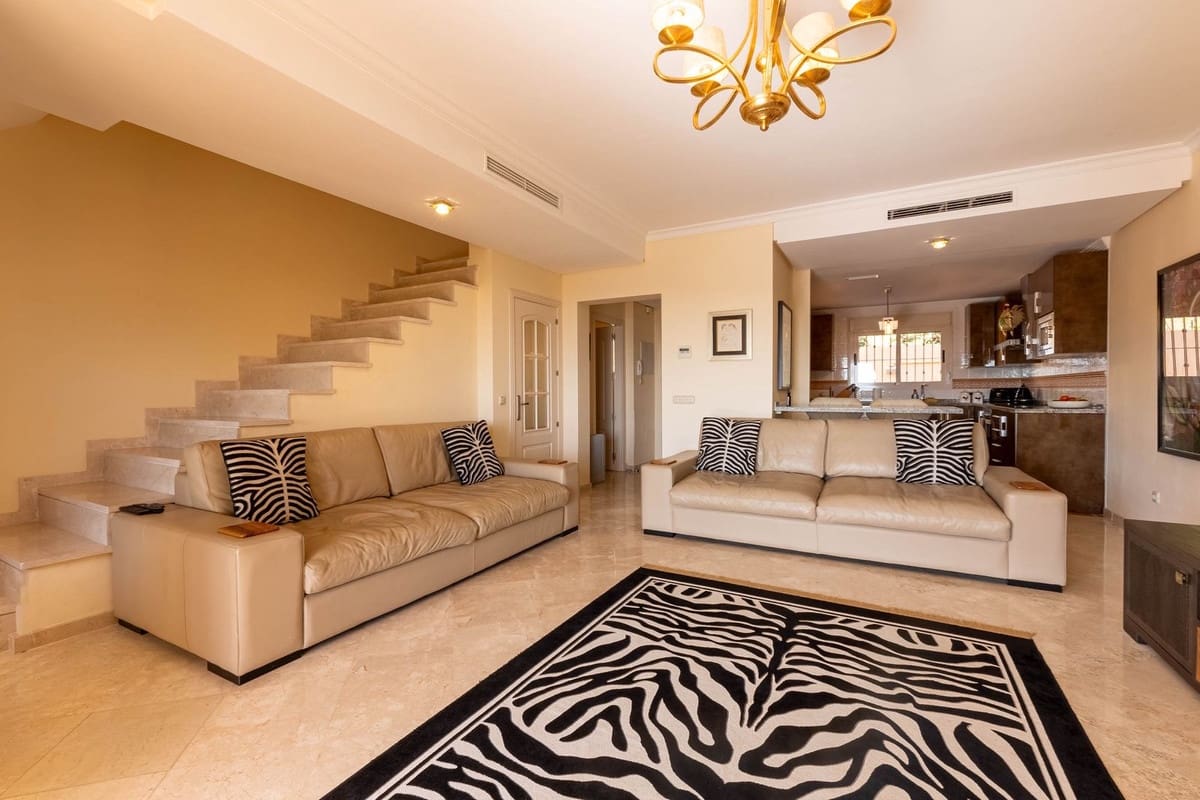 Apartamento de 4 habitaciones en La Mairena en venta con garaje - 595.000 € (Ref: 9697900)