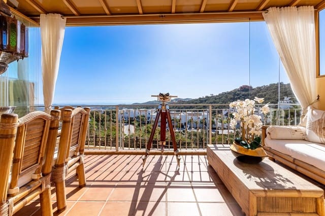 Apartamento de 4 habitaciones en La Mairena, Ojen en venta con garaje - 595.000 € (Ref: 9697900)