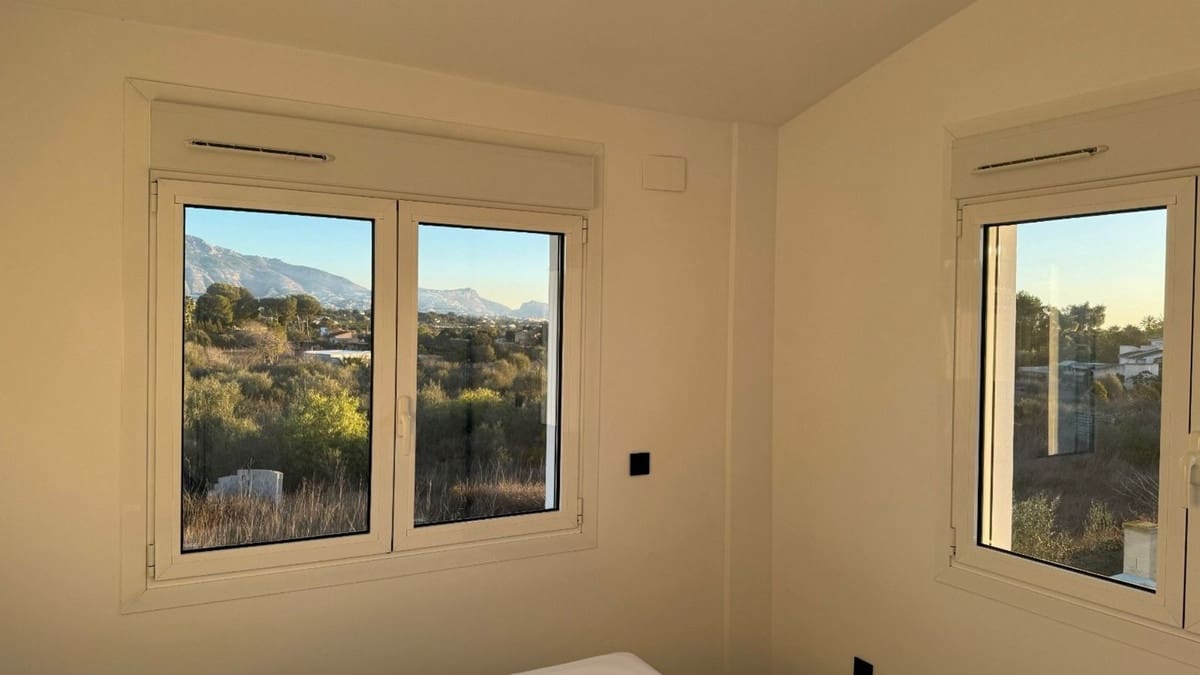 4 soveværelse Villa til salg i Alfaz del Pi / L'Alfas del Pi - € 1.340.000 (Ref: 9697903)