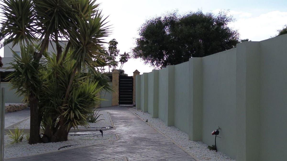 4 soveværelse Villa til salg i Alfaz del Pi / L'Alfas del Pi - € 1.340.000 (Ref: 9697903)