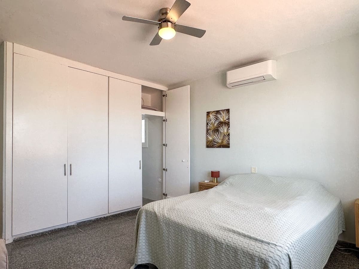 Chalet de 4 habitaciones en Estepona en venta - 899.000 € (Ref: 9697904)