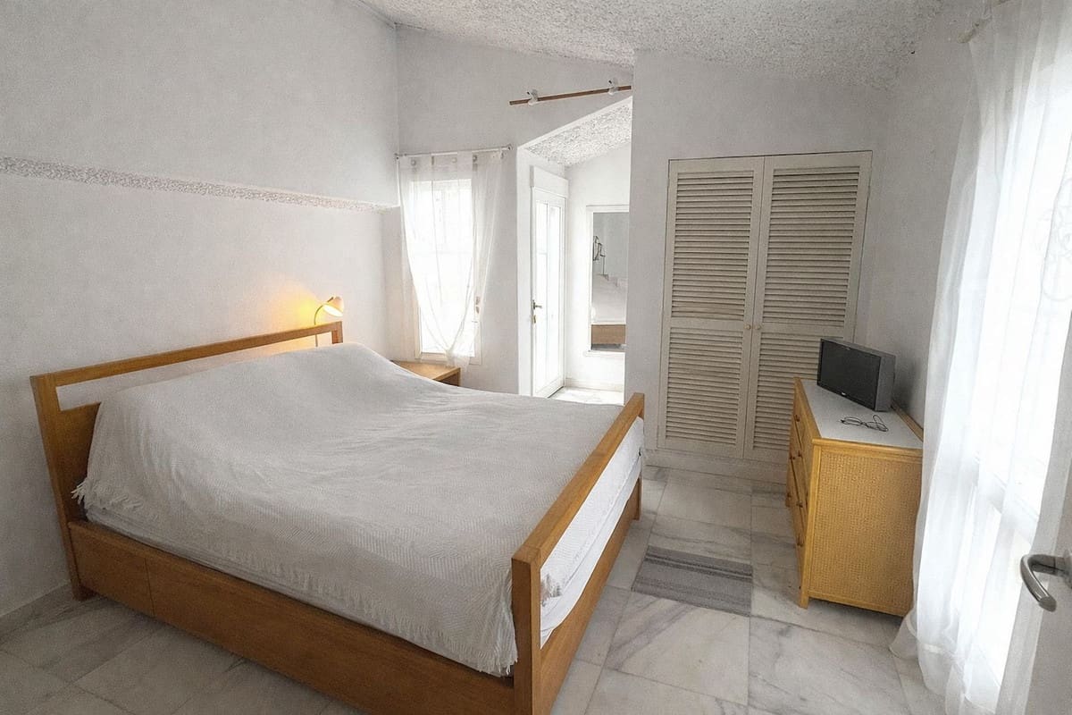 1 chambre Maison de Ville à vendre à Bahia de Casares - 350 000 € (Ref: 9700245)