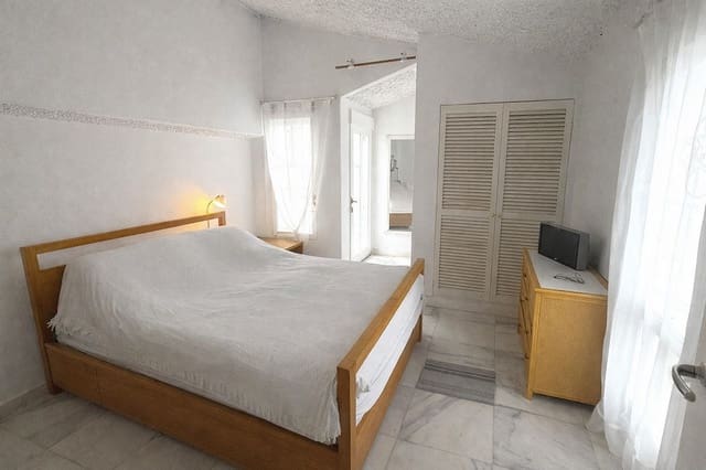 1 soveværelse Byhus til salg i Bahia de Casares, Casares - € 350.000 (Ref: 9700245)