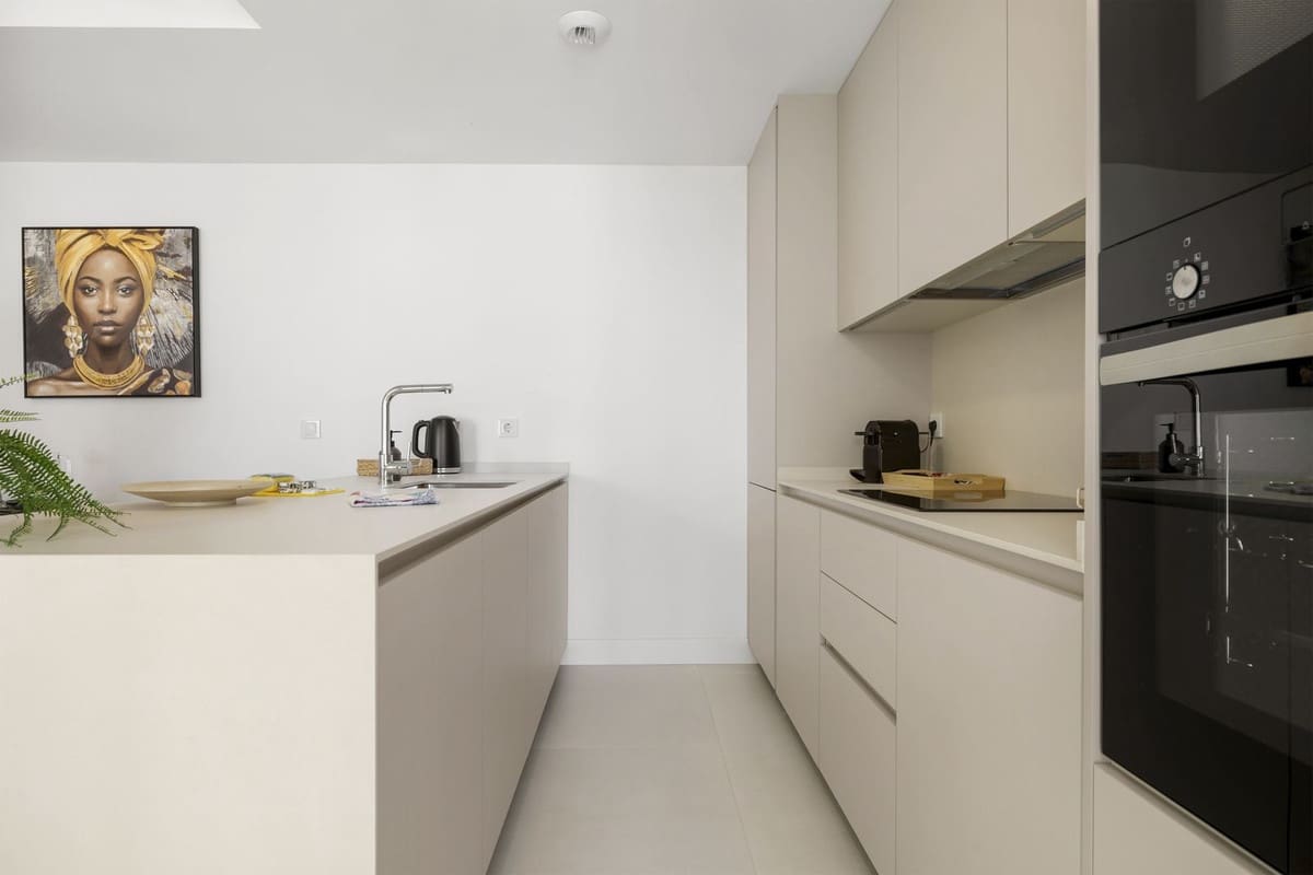 3 Zimmer Apartment zu verkaufen in Fuengirola mit Garage - 659.000 € (Ref: 9703364)