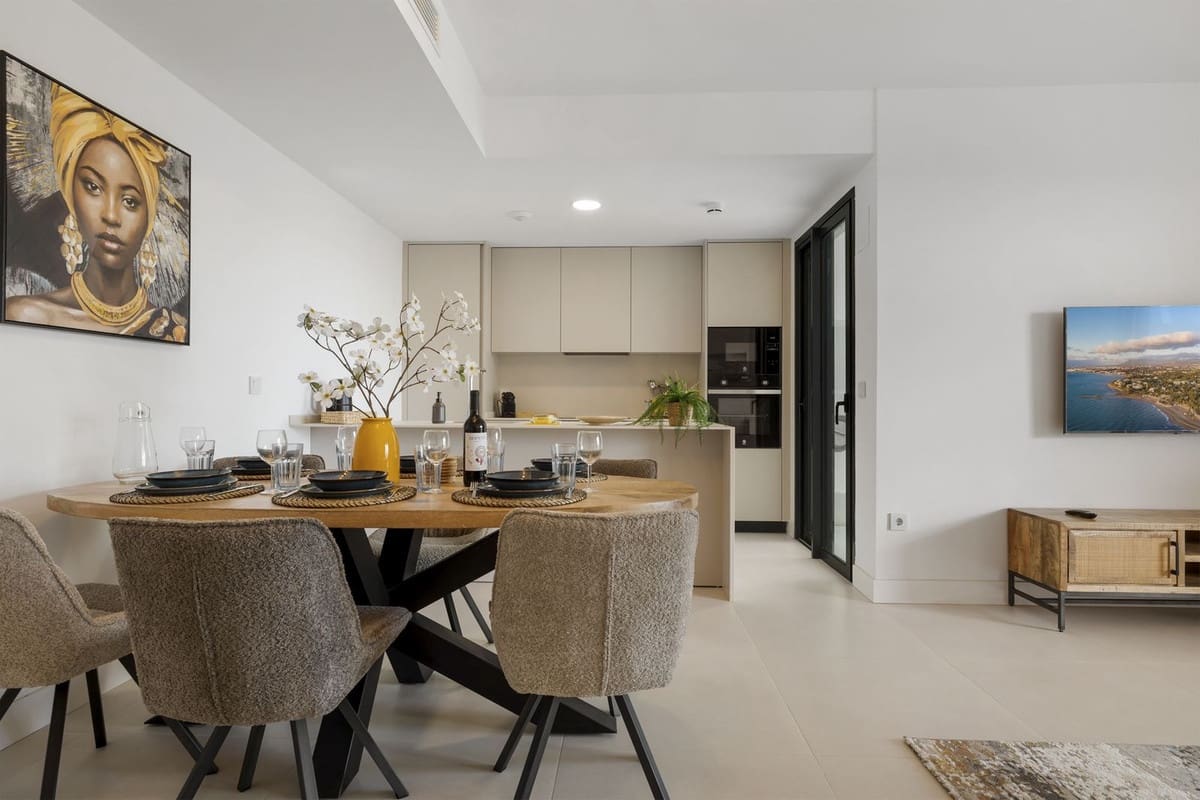 3 Zimmer Apartment zu verkaufen in Fuengirola mit Garage - 659.000 € (Ref: 9703364)