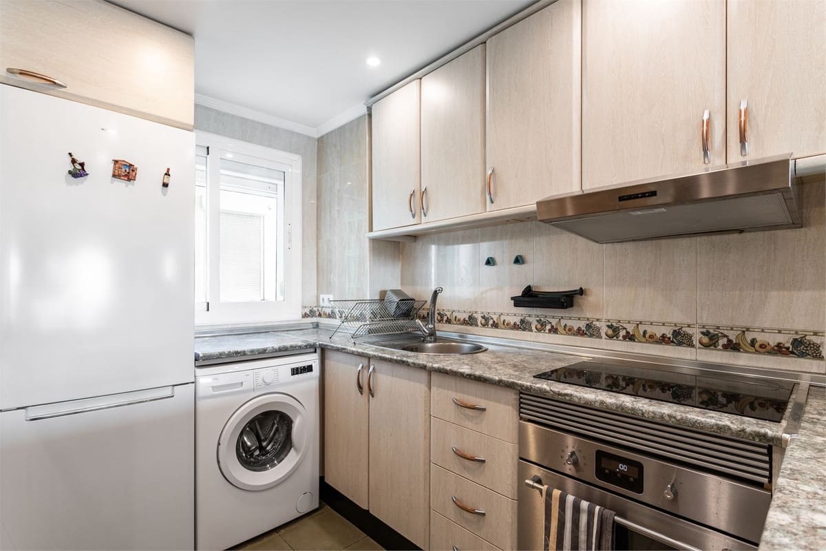 2 sypialnia Apartament na sprzedaż w Benalmadena - 269 000 € (Ref: 9703367)