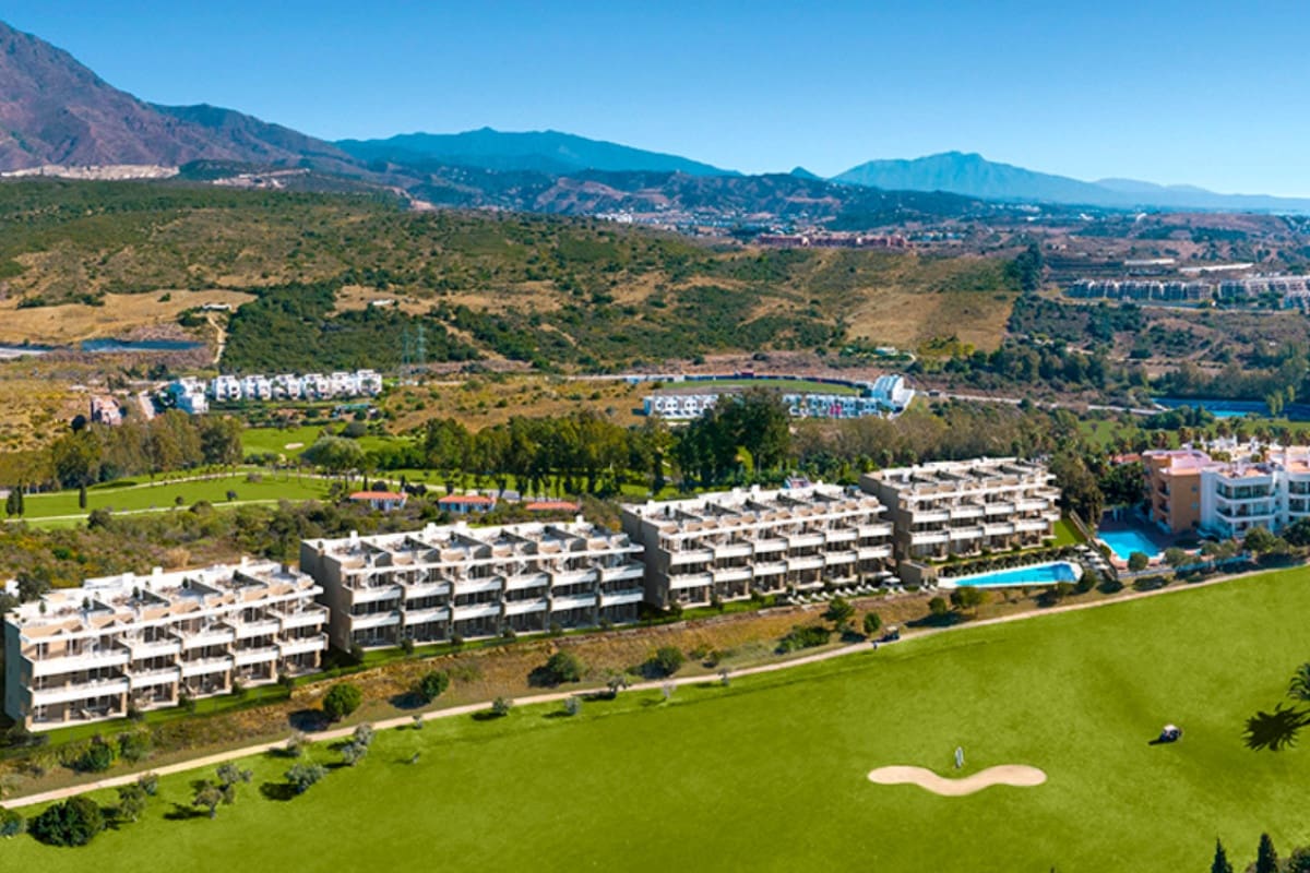 2 sypialnia Apartament na sprzedaż w Estepona - 390 000 € (Ref: 9703399)