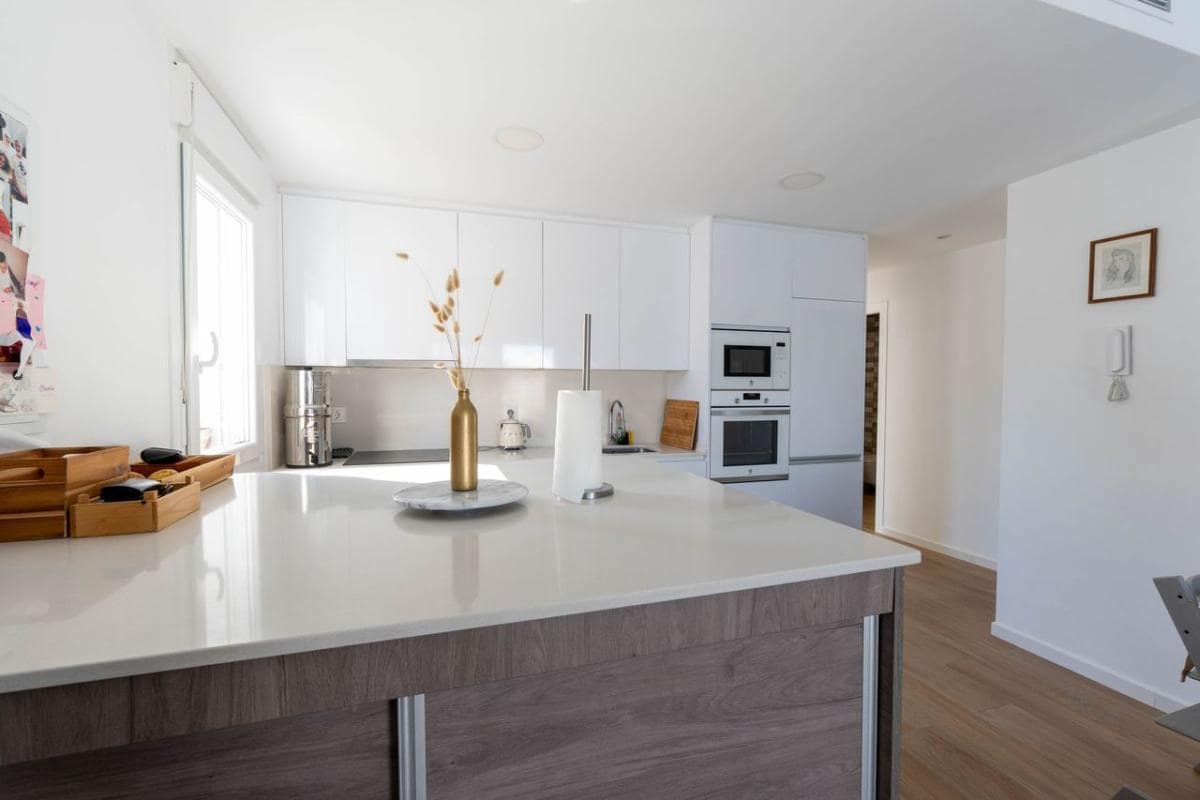 3 soveværelse Byhus til salg i Avileses - € 289.900 (Ref: 9703422)