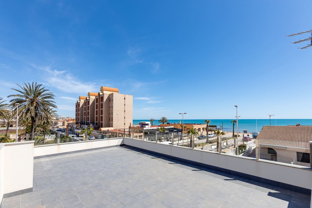 4 camera da letto Villa in vendita in Torrevieja - 940.000 € (Rif: 9703443)