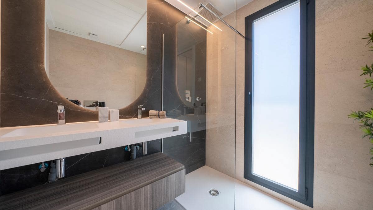 4 Zimmer Villa zu verkaufen in Finestrat - 1.350.000 € (Ref: 9703501)